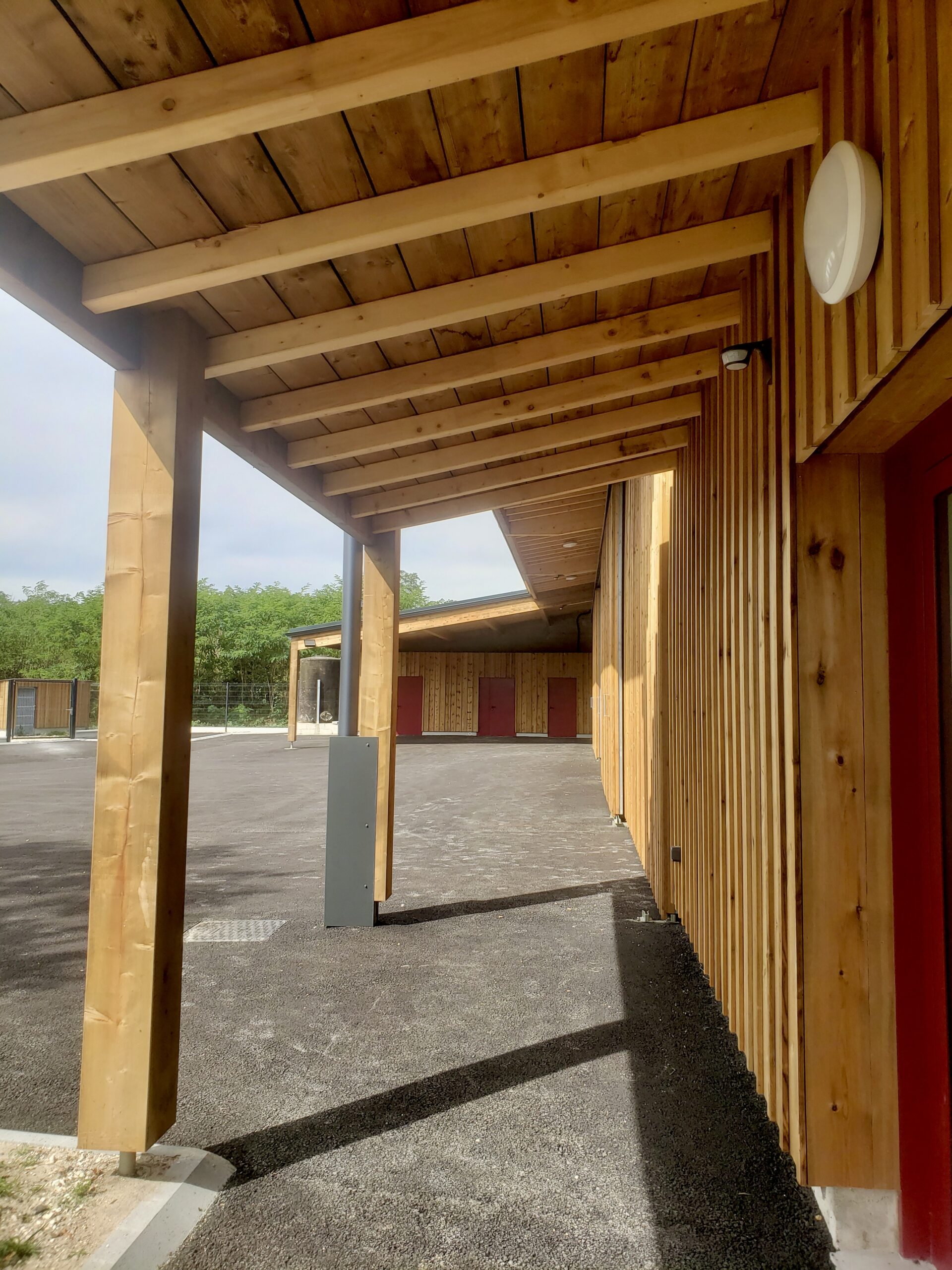 CONSTRUCTION D’ATELIERS MUNICIPAUX – BEDENAC